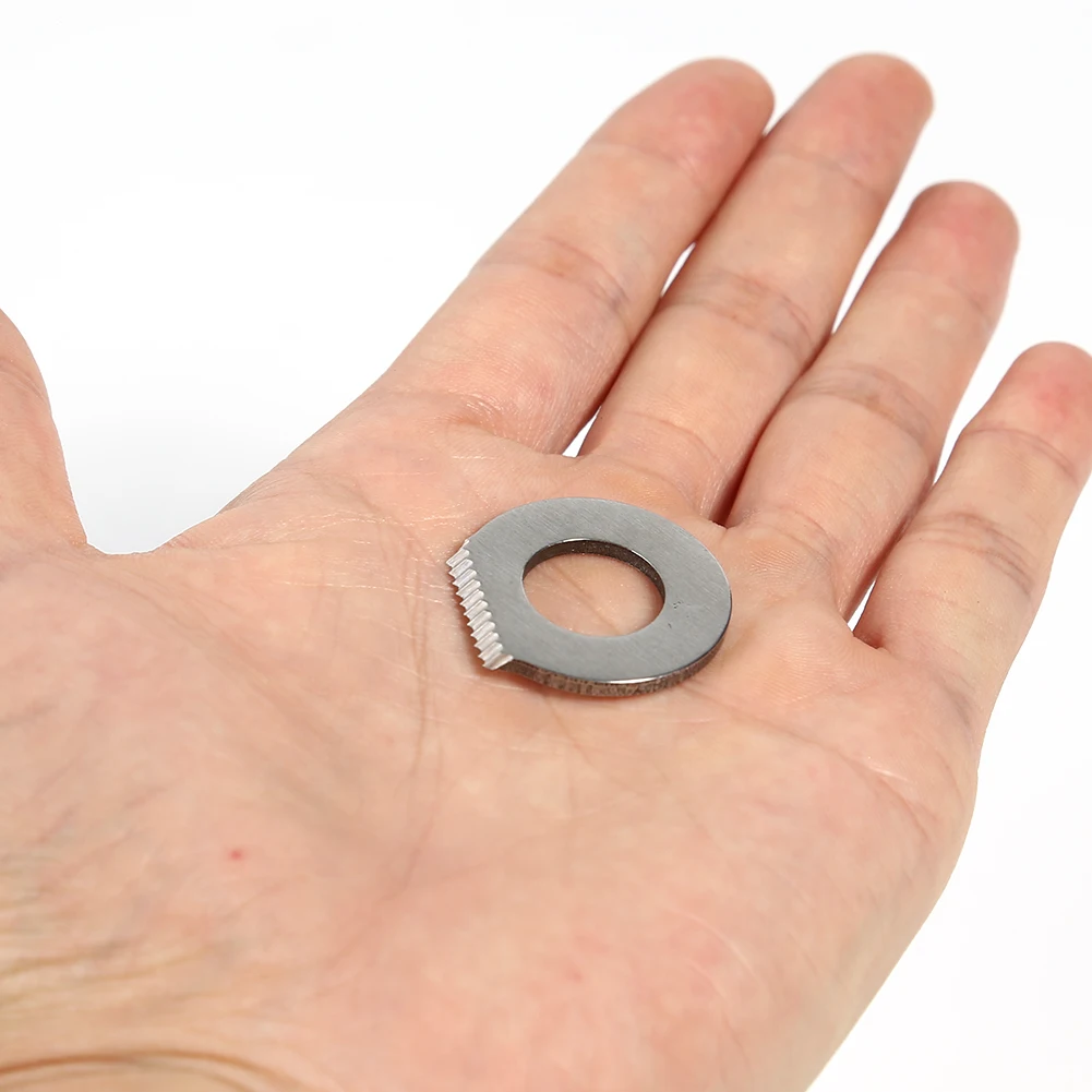 1個入り 耐久性のあるキャンプ用サバイバルマグネシウムフリン - Magnesium Fire Starter のレビューと価格